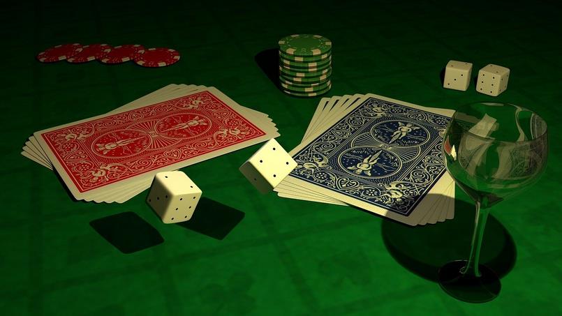 Các thuật ngữ khi chơi Poker vô cùng đa dạng và khó ghi nhớ.